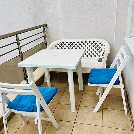 Apartment Tuthon Pomorie